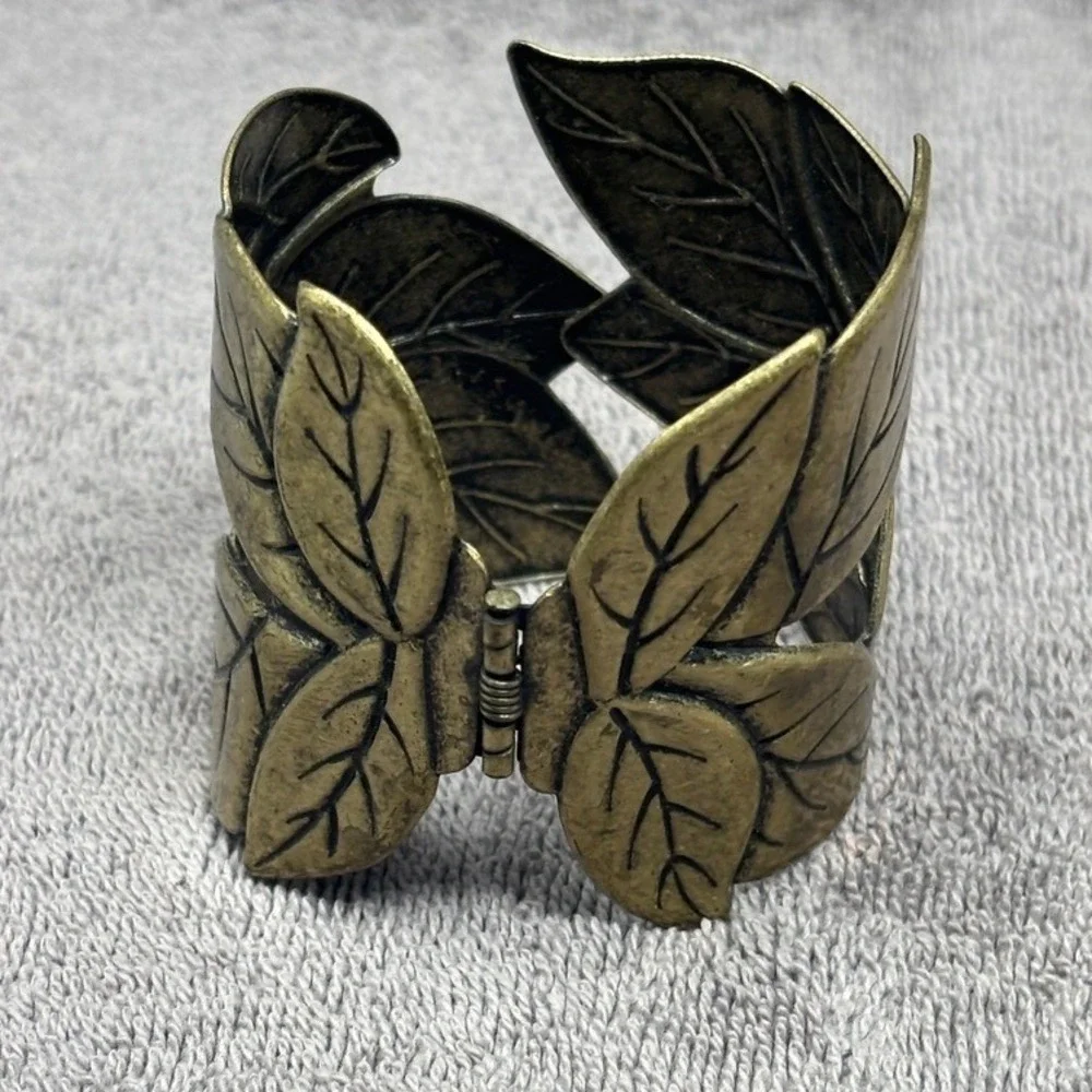 Leaf Cuff Bracelet Hinged‎ Boho Nature Statement Wide Laurel Wreath